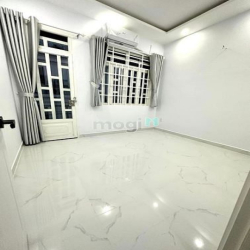Hẻm Ô TÔ Tới NHÀ Sát MẶT TIỀN CHU VĂN AN, Phường 12, 4 tầng BTCT - 4PN