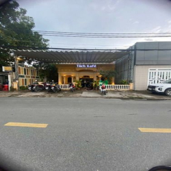 Bán nền lớn tặng quán cf mặt tiền Hoàng Văn Thụ, Cần Thơ - 396m2