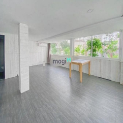 Cho thuê Mặt Tiền Ngang 8m5 Tại Đặng Dung - Đoạn gần Trần Nhật Duật Q1