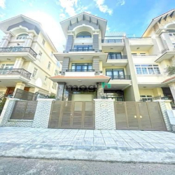 Giá tốt - Biệt thự hầm 4 lầu ST KDC Him Lam, Phường Tân Hưng, Quận 7