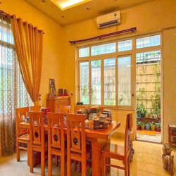 Giá tốt - Biệt thự hầm 4 lầu ST KDC Him Lam, Phường Tân Hưng, Quận 7