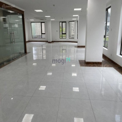 LÔ GÓC cho thuê nốt t2 170m2 văn phòng KĐT Nam Trung Yên - Cầu Giấy