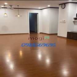 Cần bán CHCC Vinaconex 1-289 Khuất Duy Tiến cạnh Thăng Long Number One