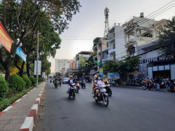 Bán nhà đẹp 4 tầng MTKD 20m Bình Phú - 4x21m 4PN 6WC - LỀ 5,5m TIỆN KD