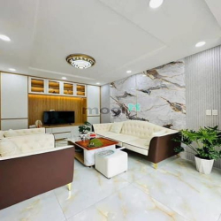 Chính Chủ Cần Bán Gấp Ngay Đoàn Văn Bơ P9 Q4 , SHR , Giá 1ty980,70m2