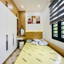Chính Chủ Cần Bán Gấp Ngay Đoàn Văn Bơ P9 Q4 , SHR , Giá 1ty980,70m2
