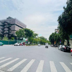 nhà KINH DOANH 158m,ngõ rộng 6m sát trục chính Đào Xuyên ĐA TỐN 7,8 ty