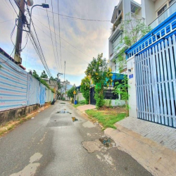 Bán đất mặt tiền đường 963 Nguyễn Duy Trinh , Phú Hữu, Q9 - DT : 69m2