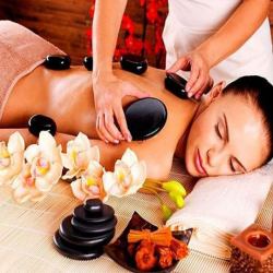 BÁN NHÀ LÊ VĂN SỸ ,TÒA NHÀ 6 Tầng Có thang Máy cho SPA THUÊ 30 TRIỆU ,