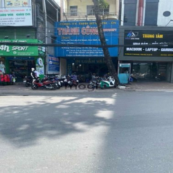 Nhà 3 lầu vị trí đẹp mặt tiền 3 tháng 2 đối diện đại học Cần thơ