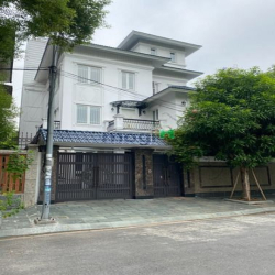 cho thuê Biệt thự Trung Văn, 180m2 x 4T +1 hầm, MT 8m, 37tr/th