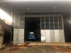 Bán nhà kho FUll thổ cư có nở hậu Ngay Ql 20