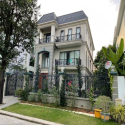 Cần cho thuê biệt thự Nam Viên Phú Mỹ Hưng, quận 7, TP. Hồ Chí Minh.