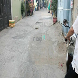 Nhà 3T hẻm chính thông 7 m, 1 km ra Phú Mỹ Hưng. 5m*23m. 6,3 tỷ quá re