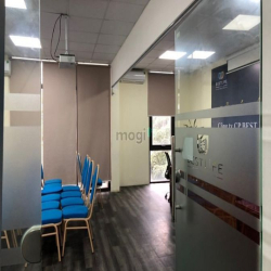 Cho thuê nhà phân lô Lê Văn Lương, Lô góc. dt 90m x4t , 39tr/th