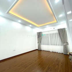 Bán nhanh nhà ngõ 281 Trương Định, giá 18.5 tỷ, 80m2x7T, lô góc, KD