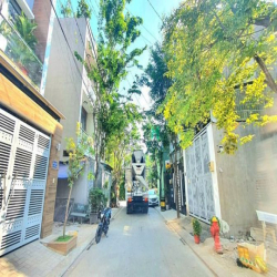 Bán nhà lầu hẻm 124 Võ Văn Hát , Long Trường , Q9 - giá 4 tỷ 3 /54m2