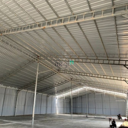 Cho thuê kho đường Thụy Phương, BTL, HN. DT 600m2, cao 7m xe công vào