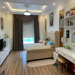 Chính chủ cần bán gấp CH Riverside Residence - PMH,Q7, Giá 6,9ty