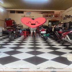 Nhà mặt tiền hẻm xe hơi 380 Lê Văn Lương, Quận 7. 5*20, 6,3 tỷ.