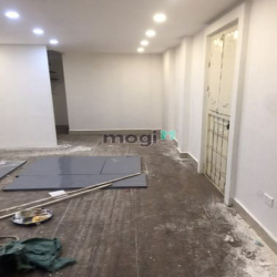 Cho thuê nhà nguyên căn  MP Bùi Thị Xuân DT 70m2x3T MT 6m Giá: 50tr/th