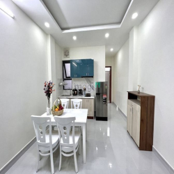 Cho thuê căn hộ studio ngay sân bay , ngay công viên hoàng văn thụ