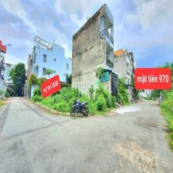 Bán đất đường  970 Nguyễn Duy Trinh ,Phú Hữu ,Q9 -70m2 .giá 3 tỷ 800