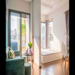 Bán GẤP Đất Trịnh Công Sơn VIEW HỒ SEN TÂY HỒ, 68M2, MT 8.8M, 18.5 TỶ