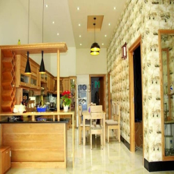 Nhà Biệt thự đường D14, D4/13 KDC Thuận Giao Bình Dương 10x30=300 m2.