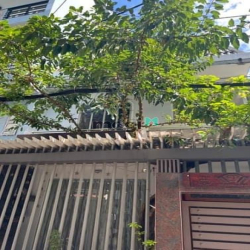 HẺM XE HƠI ĐỖ CỬA -  NGANG hơn 5M -5x14 Lý Thường Kiệt