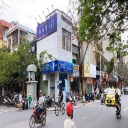 Cho Thuê Nhà GÓC 2 MT Nguyễn Thị Minh Khai, Quận 3 vị trí hot chỉ 30tr