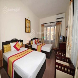 Bán KS mặt tiền Calmette, Q1, DT 7,5m x 20m hầm 7 lầu, HĐT 329tr