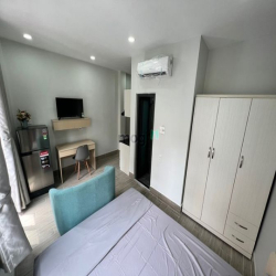 Bán Căn Hộ Dịch Vụ Đường Nguyễn Trọng Tuyển , Phường 8, Quận Phú nhuận