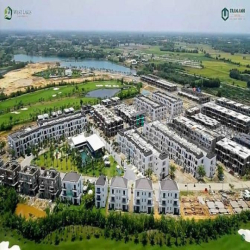 Biệt Thự Nghỉ Dưỡng Trong Lòng Sân Golf