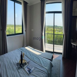 Biệt Thự Nghỉ Dưỡng Trong Lòng Sân Golf