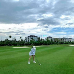 Biệt Thự Nghỉ Dưỡng Trong Lòng Sân Golf