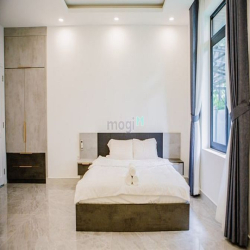 Biệt Thự Thảo Điền Nguyễn Văn Huỏng 800 m có hồ bơi riêng , nhà mới xâ