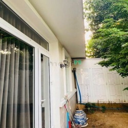 Em Nhi chuyên cho thuê Villas Quận 2, cần cho thuê căn Villas Venica