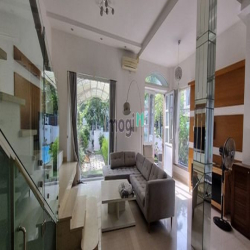 Cho thuê Biệt thự  Sân vườn có hồ bơi VIP nhất Phú Mỹ Hưng 	q7 Nhàhình