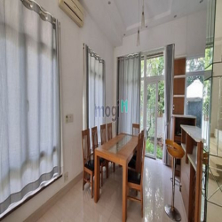 Cho thuê Biệt thự  Sân vườn có hồ bơi VIP nhất Phú Mỹ Hưng 	q7 Nhàhình