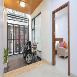 Cho thuê CHDV full đồ Studio mới giá rẻ ở 31Xuân Diệu Tây Hồ