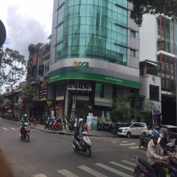 Cho thuê nhà 2MT Huỳnh Thúc Kháng,P.Bến Nghé, Q.1.9x10, hầm trệt 7 lầu