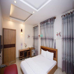 Hotel đường B6 - K300 - p12 Tân Bình 5x20 hầm 6lầu 20PN thu nhập 170tr