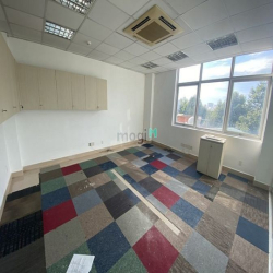 Văn phòng 30m2 tại Quận 1, giá 13 triệu/tháng