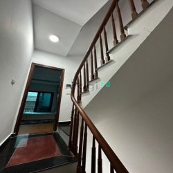 Bán gấp căn hộ CCMN Nguyễn Hoàng, xây mới, 9p khép kín, DS: 45tr/tháng