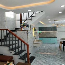 GẤP! chủ ra gấp nhà Phạm Văn Chiêu, p14, Gò Vấp, 80m2, 3T100 sổ riêng