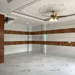 Bán nhà đường Lê Văn Quới: 6mx16m đúc 1 trệt 3 lầu, giá: 6.8 tỷ