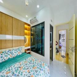 Nhà Hàng Xanh, Nhà 3 tầng Nội thất full, 4.9 x 13M, Hẻm xe hơi thông,