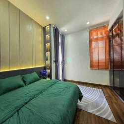 Bán gấp nhà giá 3ty290 ở đường Đồng Đen, P14, Tân Bình SHR