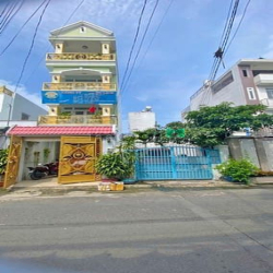 Hạ giá bán gấp hẻm 1 sec đường 18B, dt: 80m2, 3 lầu, ST. Giá: 7.25 tỷ.